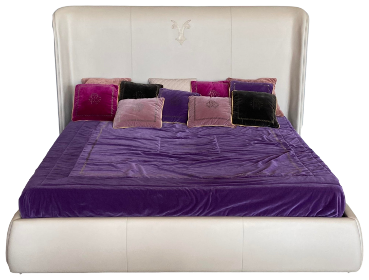 Дизайнерская кровать MILLANTU BED (Ткань FD)